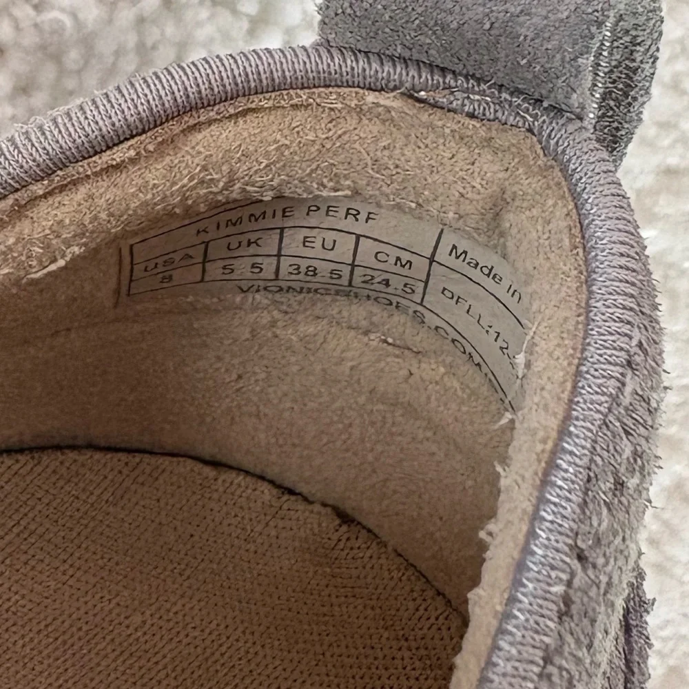 Vionic Women’s Kimmie Perf Slip-On Supportive Sneaker-Size: 8-Color: Gray Suede
